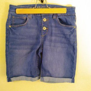 Arizona Girls size 14 soft denim shorts